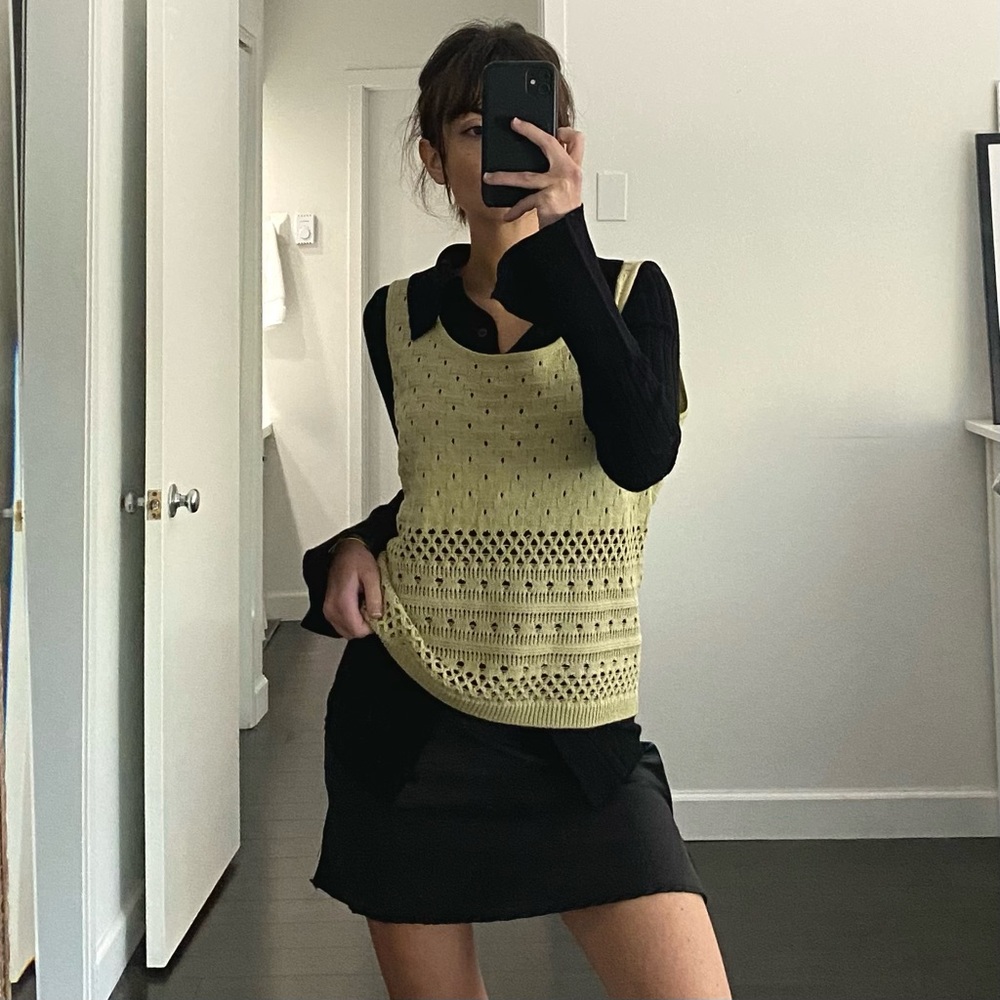 St. John Sport Vintage Y2K Wool Pointelle Knit Top